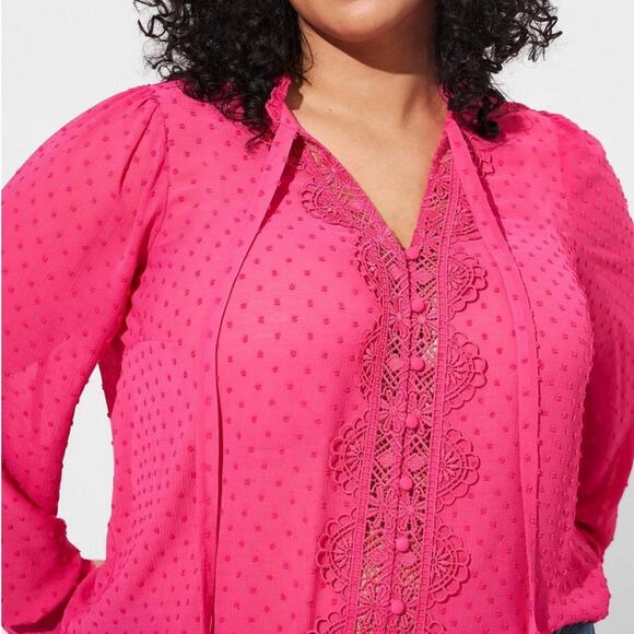 Torrid Pink Chiffon Clip Dot Ruffle Neck Tie Front Top 3X NWT 40286187 Barbie - Picture 13 of 14